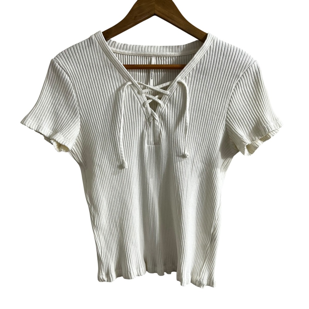 Anthropologie White Ribbed Lace Up Short Sleeve Top Lettuce Trim V-Neck Tee